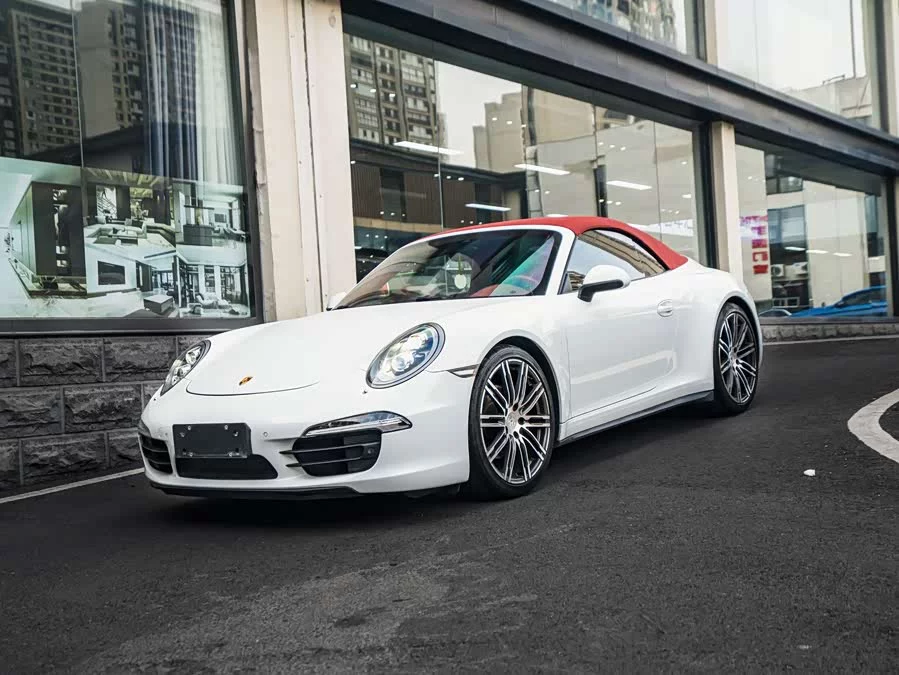 Porsche 911