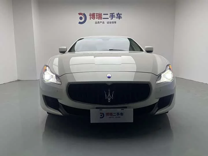 Maserati President