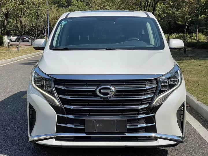 GAC Trumpchi M8