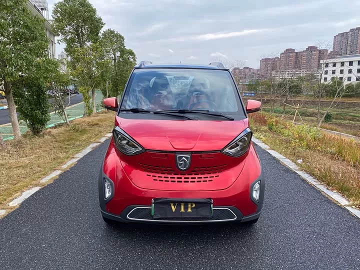 Baojun E100