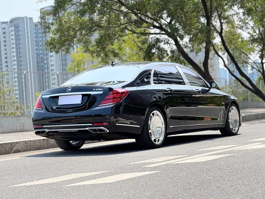 Mercedes Benz Maybach S-Class