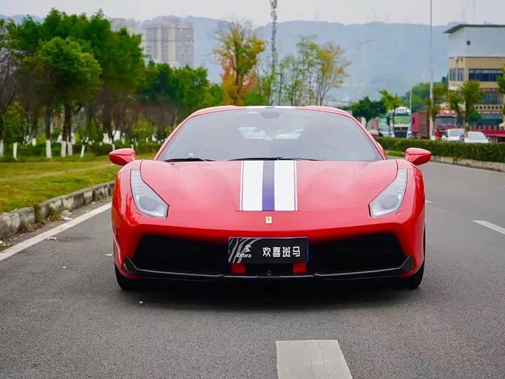 ferrari 488