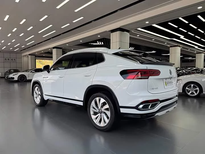 Volkswagen Tayron X