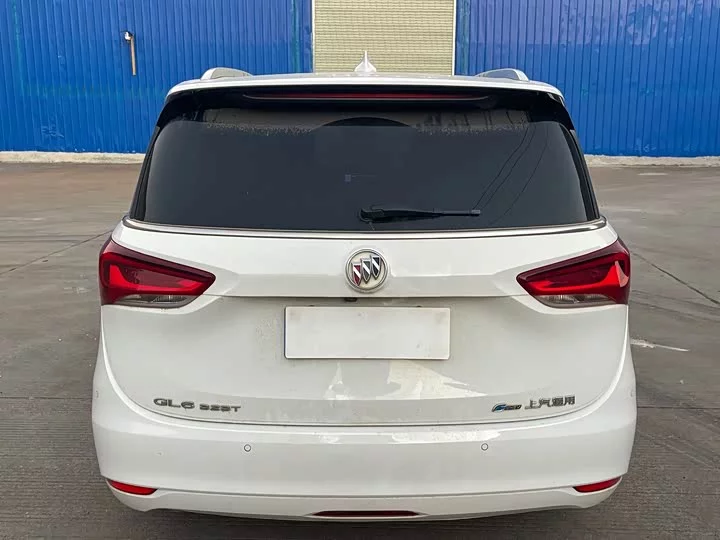 Buick GL6