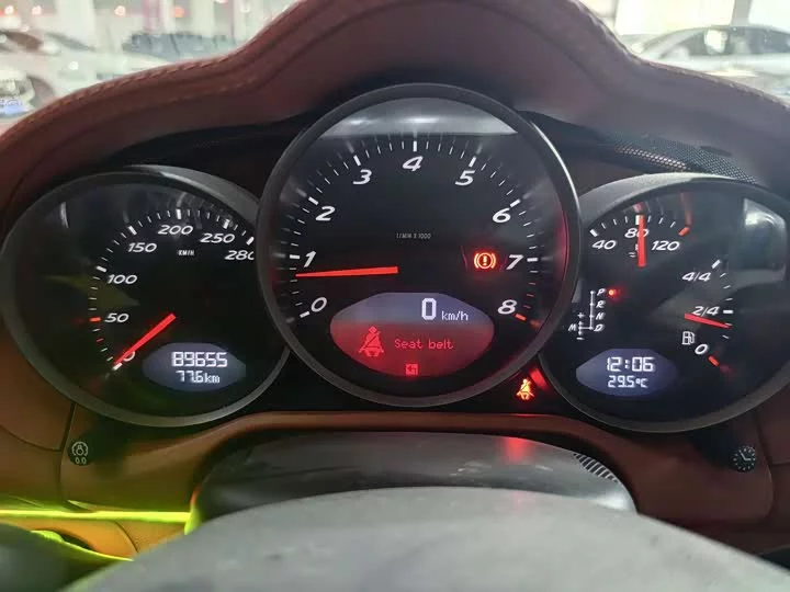 Porsche Cayman