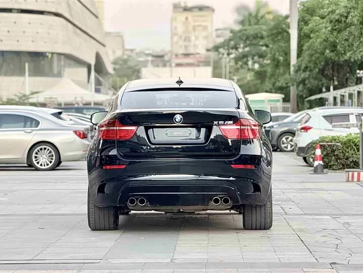 BMW X6 M