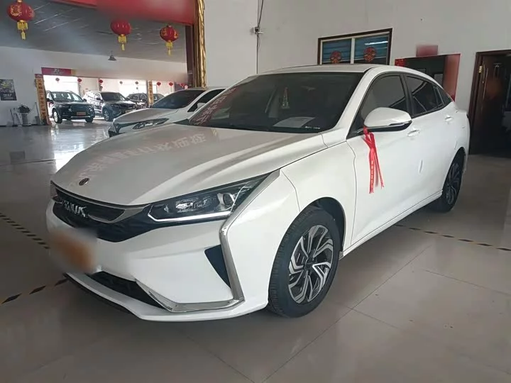 Dongfeng Yixuan