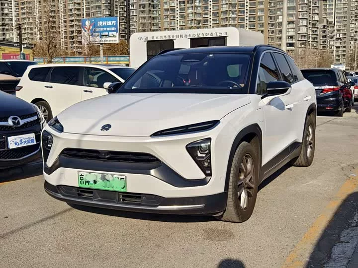 NIO ES6