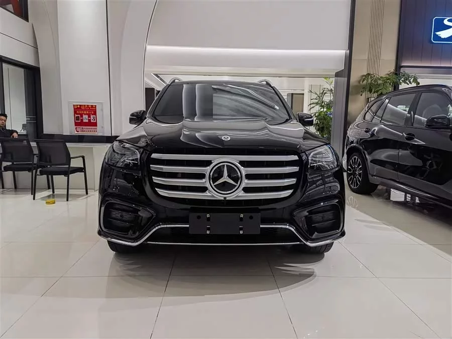 Mercedes Benz GLS