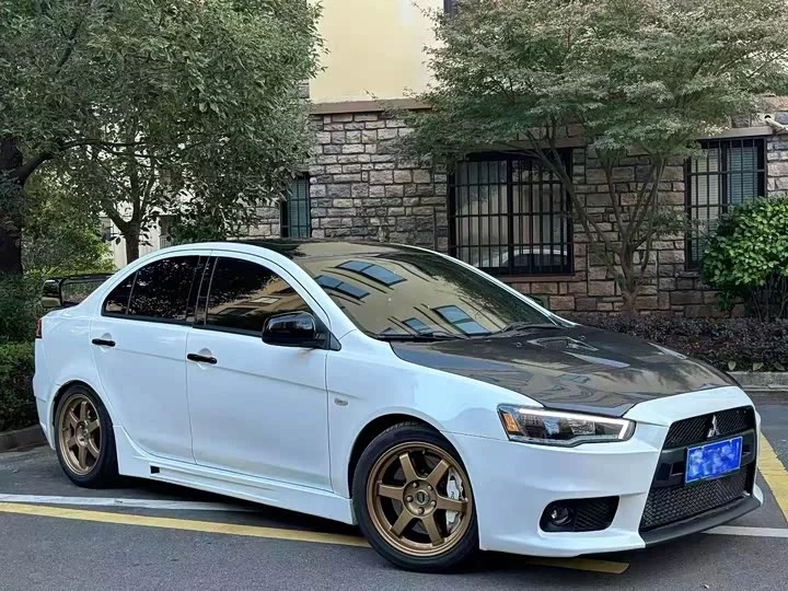 Mitsubishi Winged God