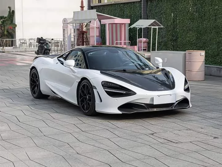 McLaren 720S