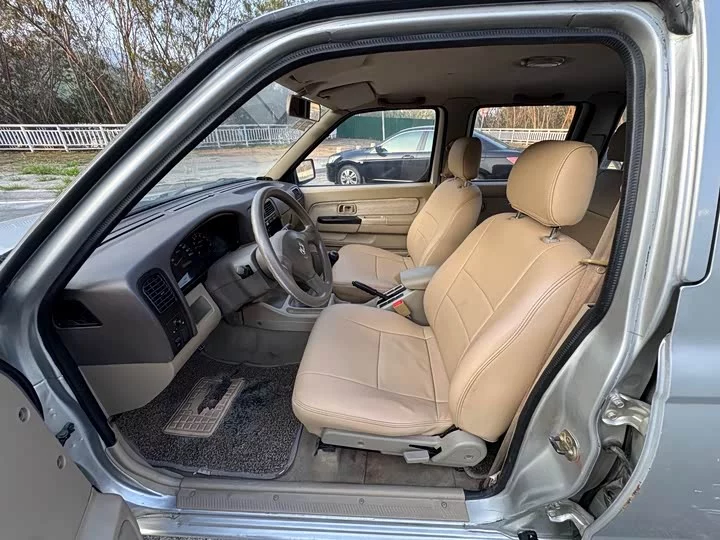 Dongfeng Ruiqi