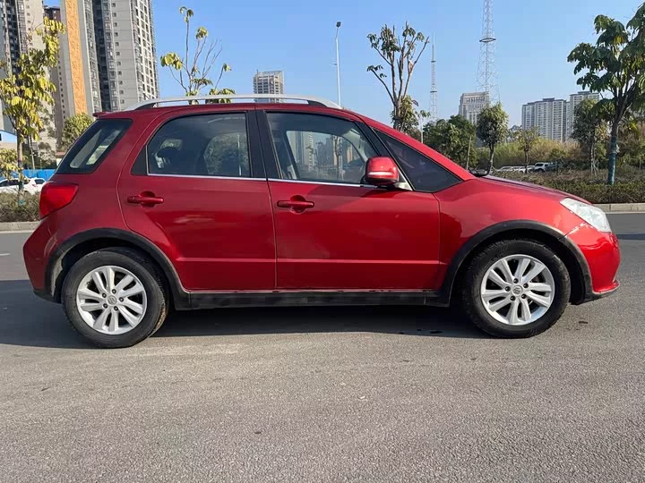 Suzuki SX4