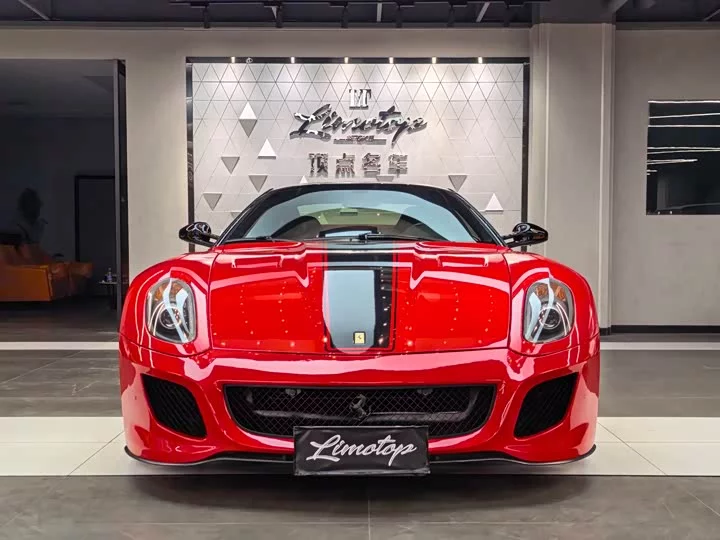 ferrari 599