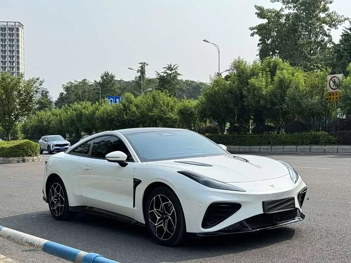 NETA Nezha GT