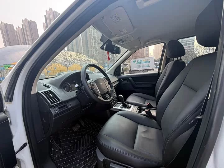 Land Rover Freelander 2