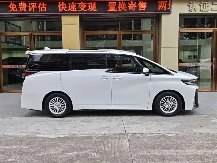Toyota Wilfa