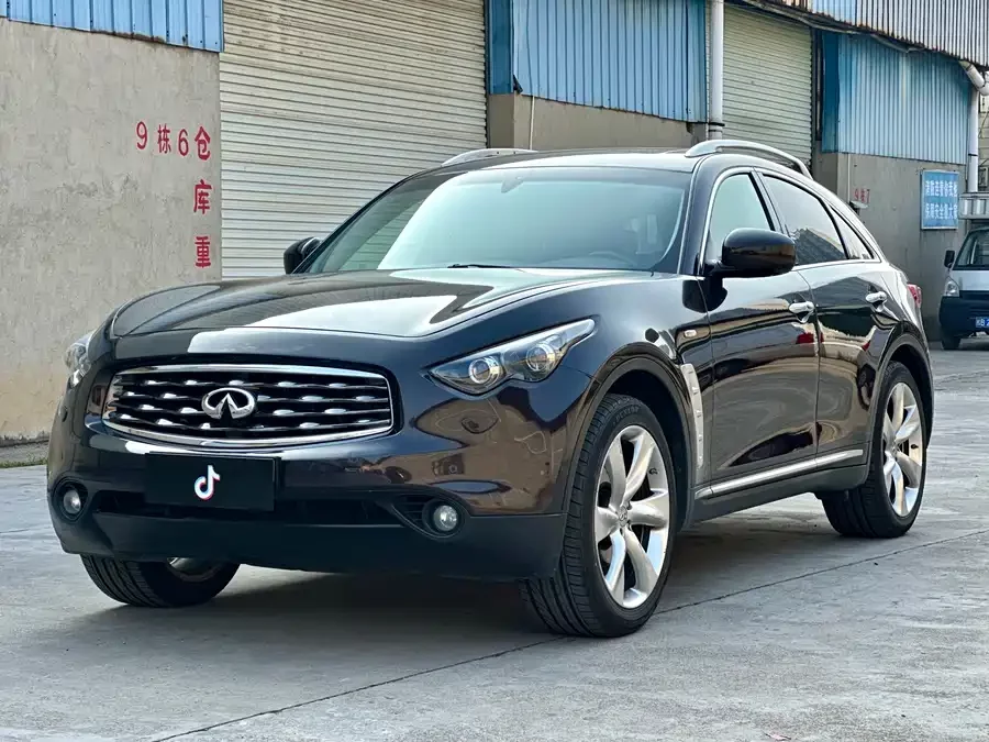 Infiniti FX