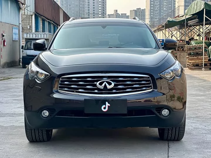 Infiniti FX