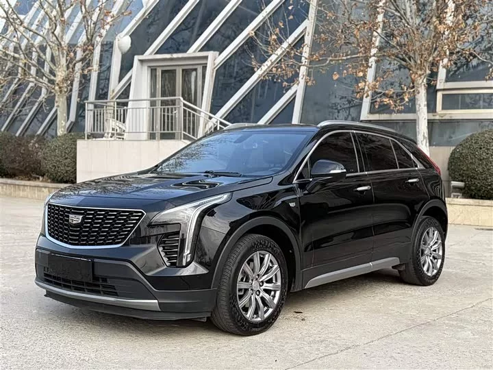 Cadillac XT4