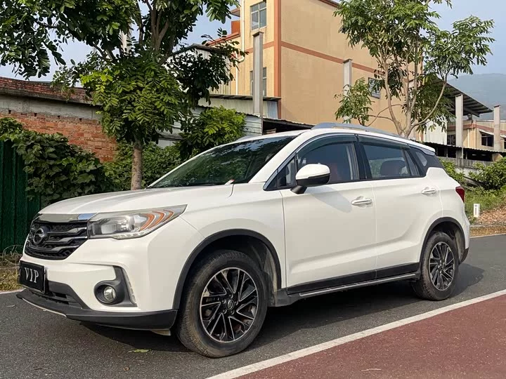GAC Trumpchi GS4