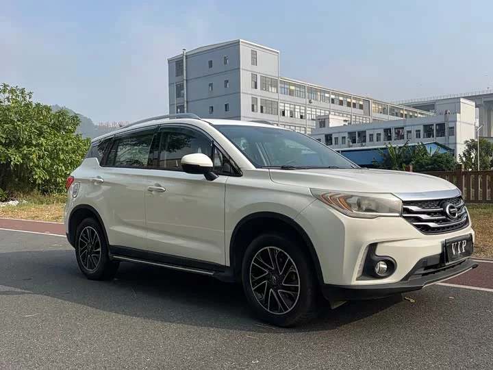 GAC Trumpchi GS4