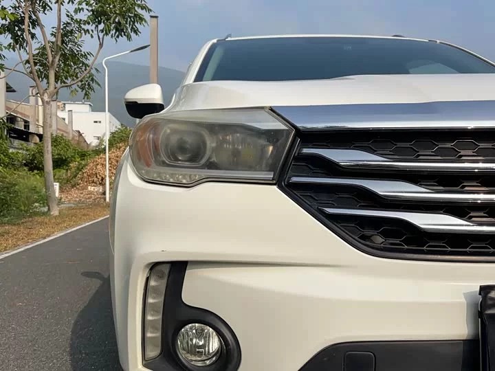 GAC Trumpchi GS4
