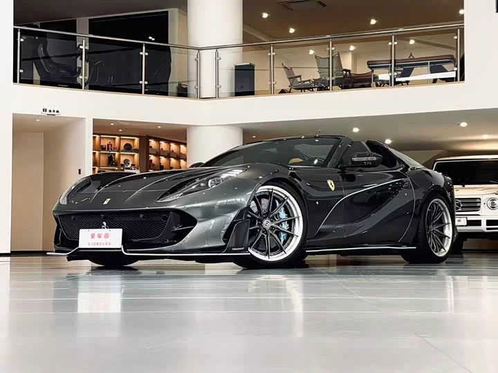ferrari 812
