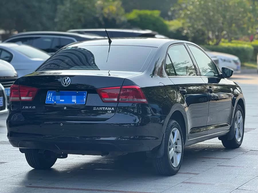 Volkswagen Santana