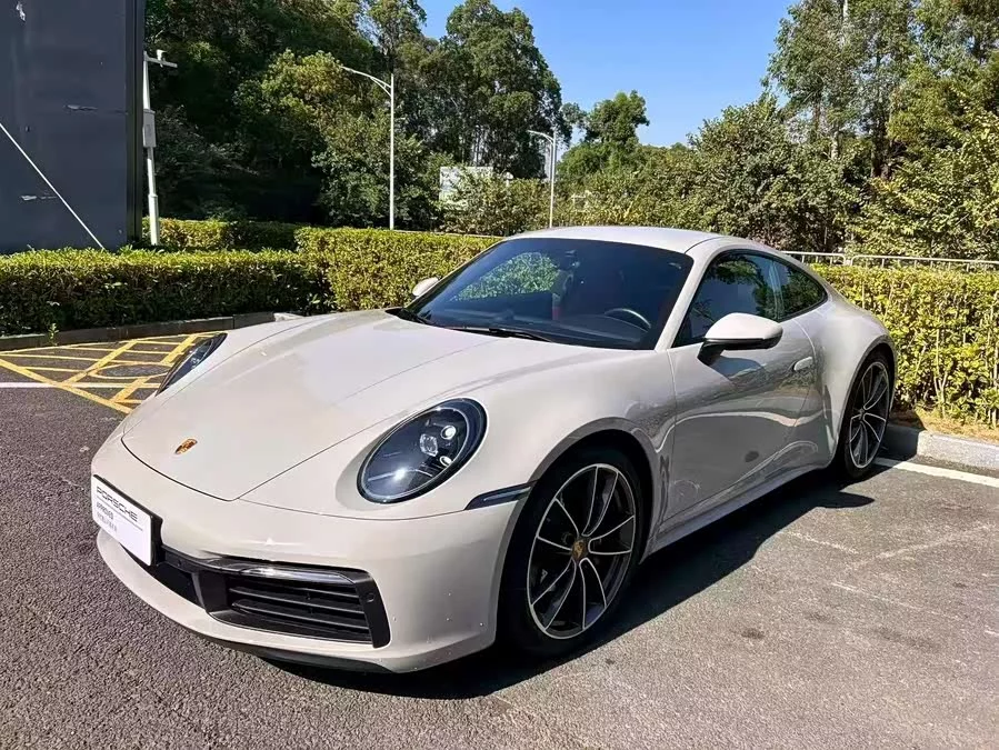 Porsche 911