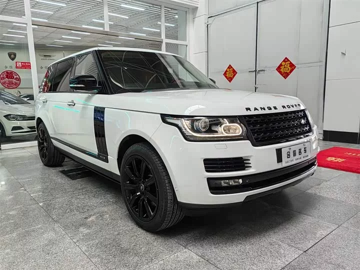 Land Rover range rover
