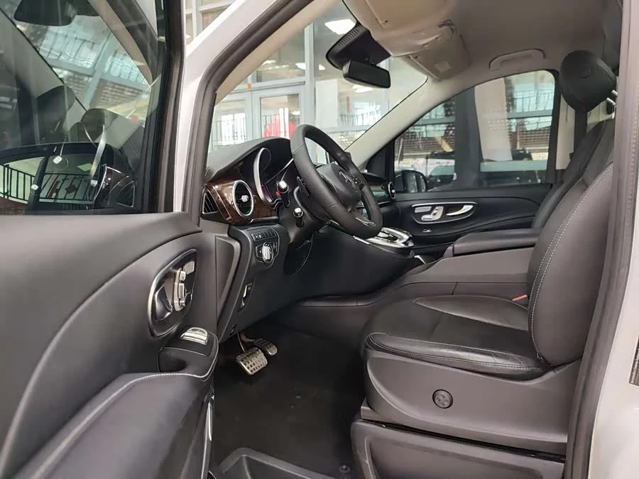 Mercedes Benz Class V