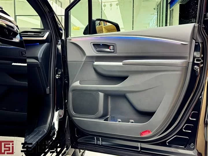 Toyota Granvia