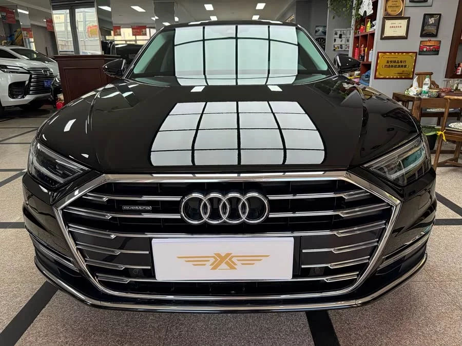 Audi A8