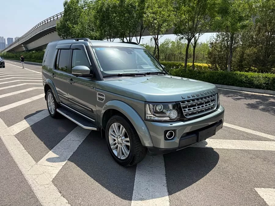 Land Rover finds