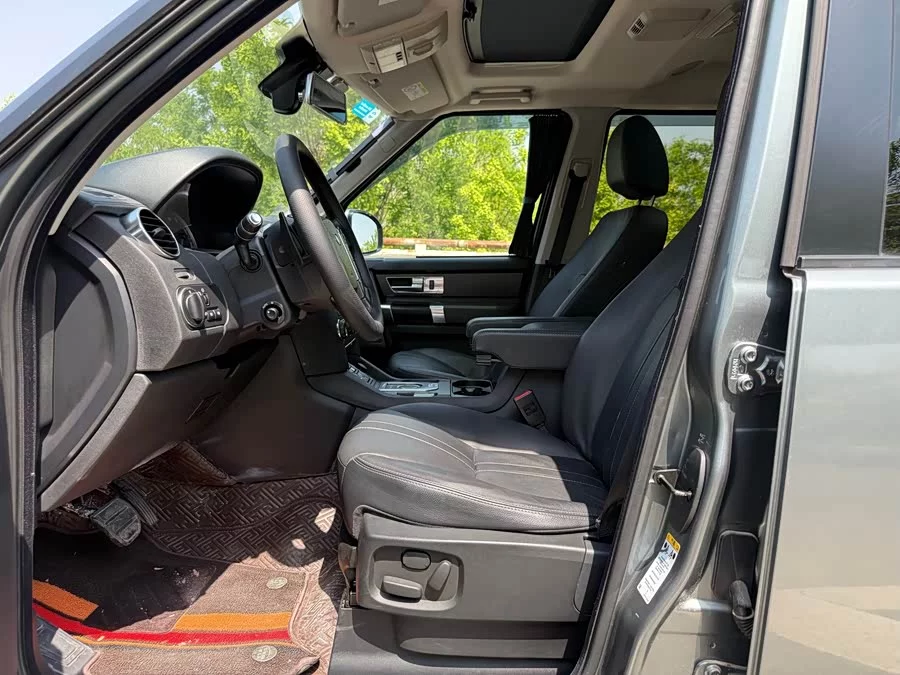 Land Rover finds