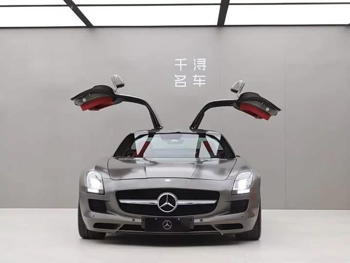Mercedes-Benz SLS-Class AMG