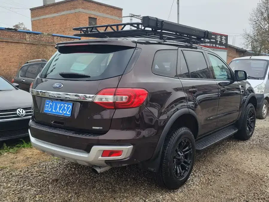 Ford Everest