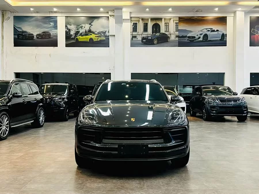 Porsche Macan