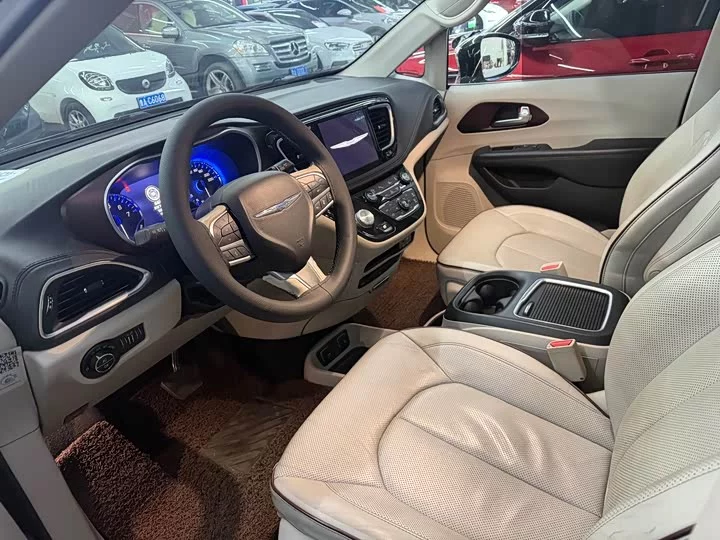 Chrysler Grand Voyager