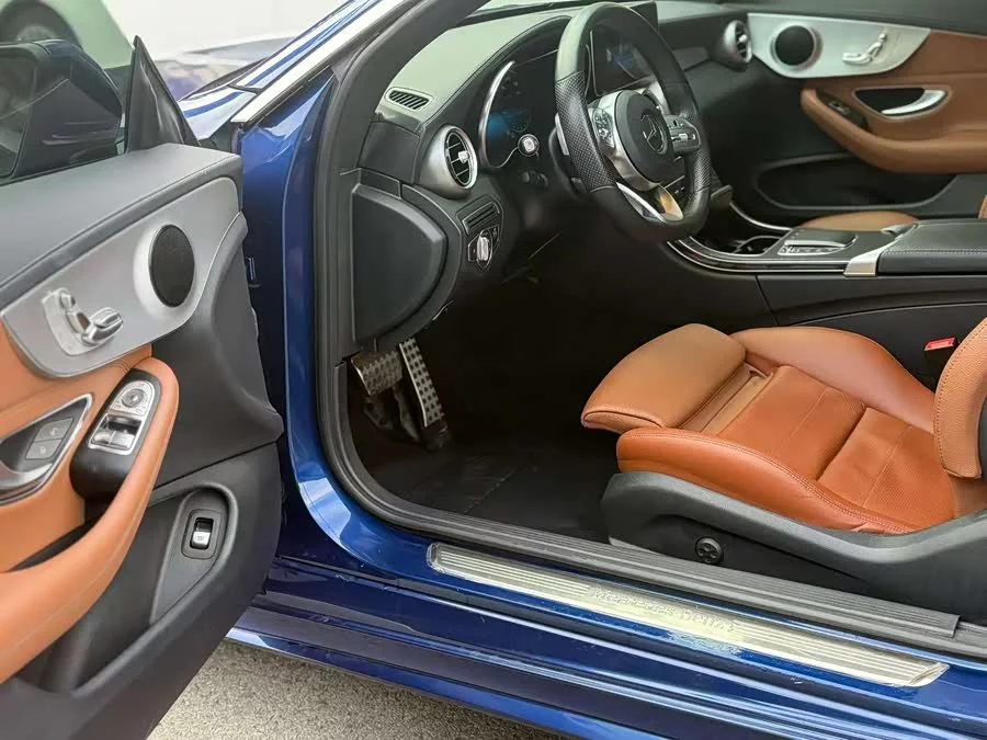 Mercedes-Benz C-Class