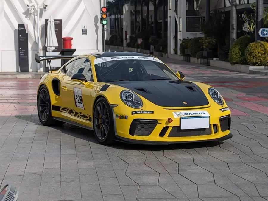 Porsche 911