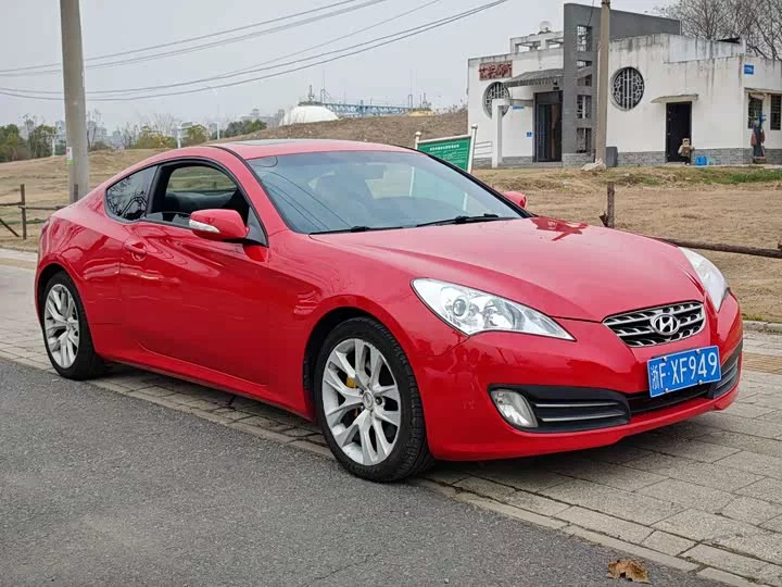 Hyundai Genesis-Coolpad