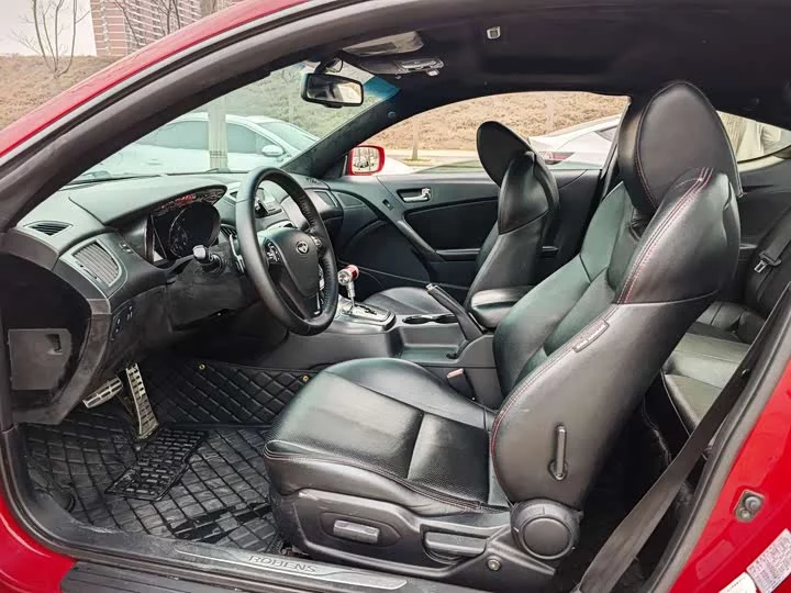 Hyundai Genesis-Coolpad