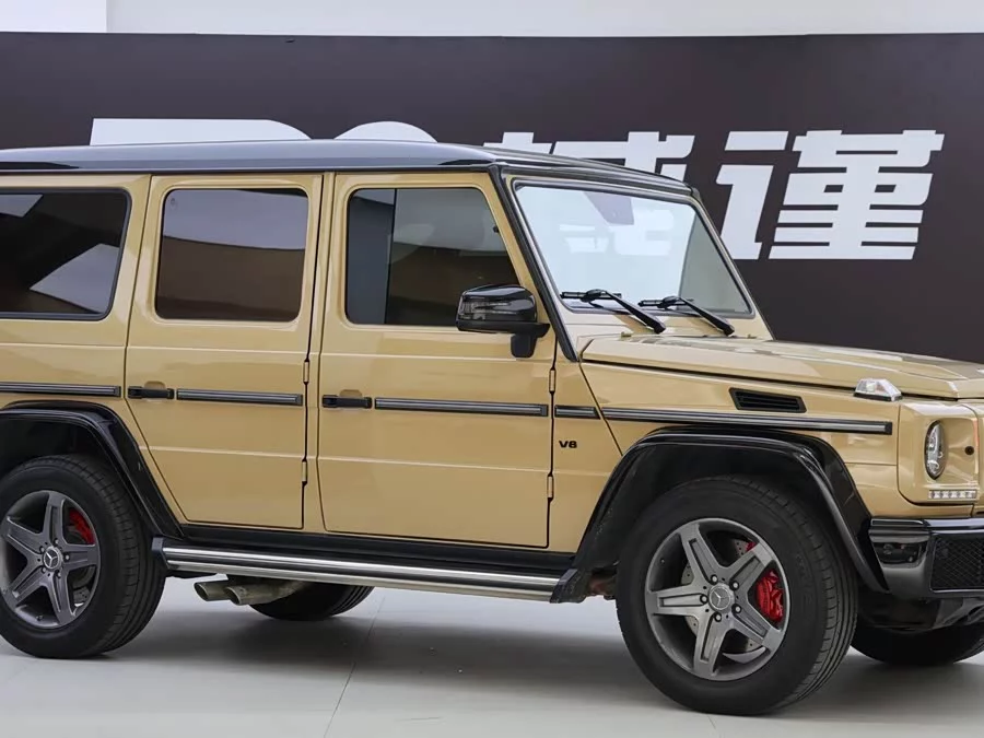 Mercedes Benz G-rated