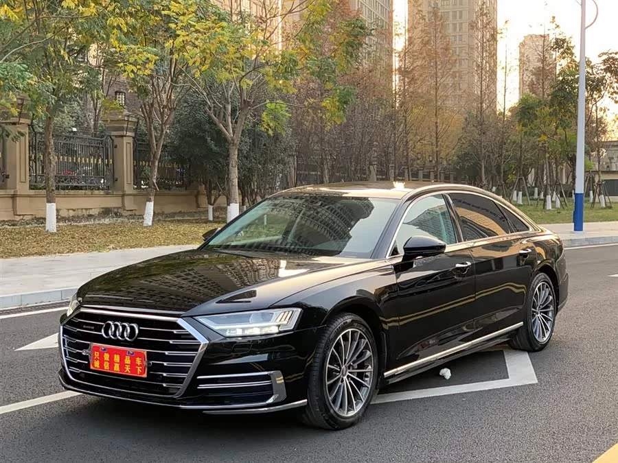 Audi A8