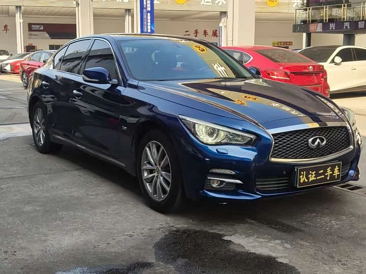Infiniti Q50L