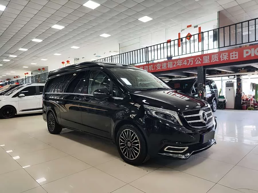 Mercedes Benz Class V