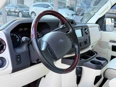 Ford E350