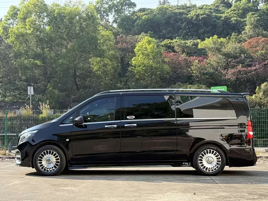 Mercedes Benz Vito